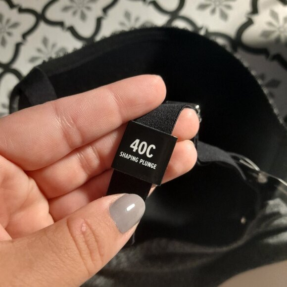 *BOGO FREE* Torrid Curve Body™ Heather Grey Plunge Bra 40C NWT - Picture 8 of 9